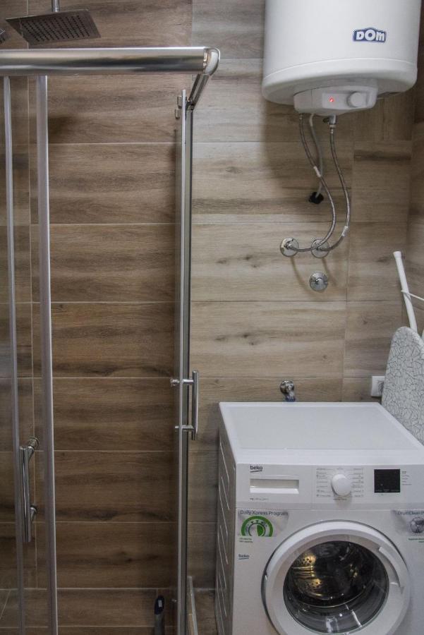 Apartman Tea Belgrado Esterno foto